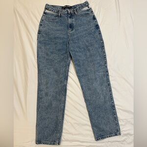Social Tourist Cut Out Straight Leg Jeans